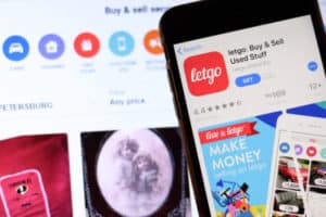 Find Free Stuff Near Me Today - Freebie Finding Mom