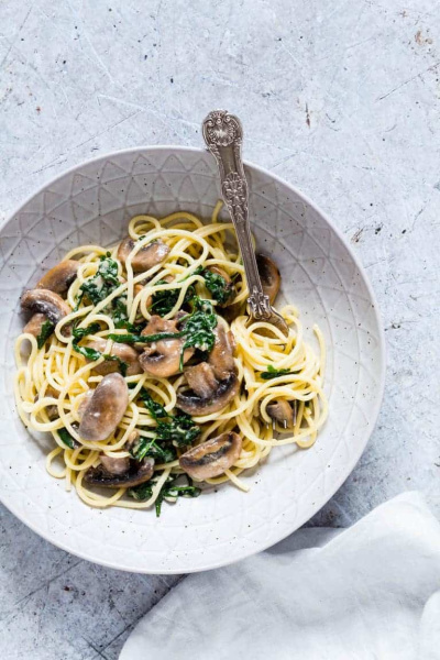Creamy Orange Mushroom Pasta ()
