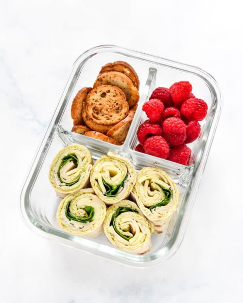 turkey pesto pinwheels